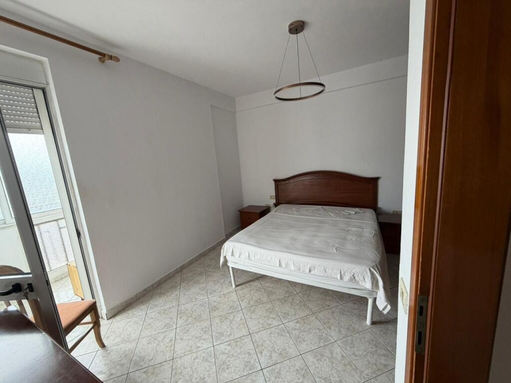 🏡Jepet me qira apartament  3+1+2 📍Rruga Siri Kodra💶 Çmimi: 750€/muaj