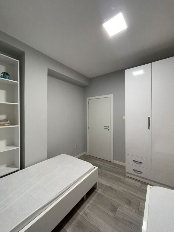 🏡Appartamento 2+1 in Affitto a 21 Dhjetori, vicino all'Hotel Mondial!