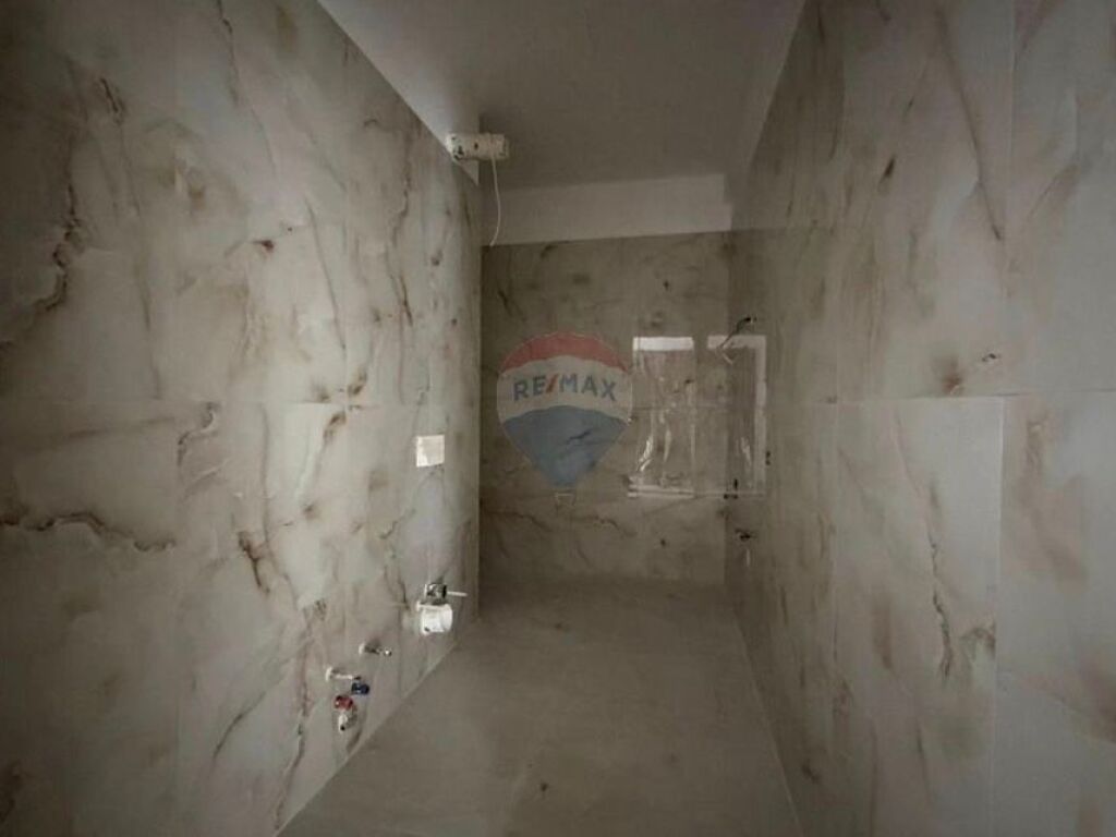 Apartament - Për Shitje - Rruga Ali Demi, Tiranë ID: 530181090-89