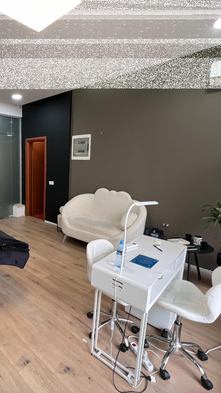 Zyre me qera,Sheshi Willson!