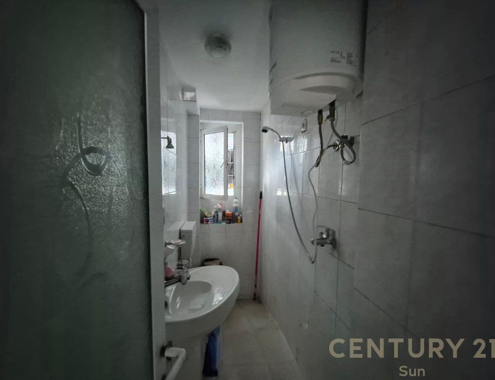 Apartament 1+1 per shitje tek Rruga e Kavajes