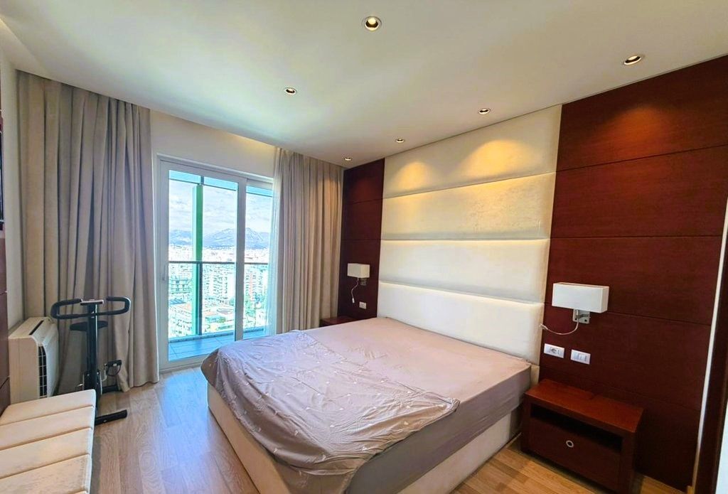 Appartamento 2+1 in affitto a Ambasador 3