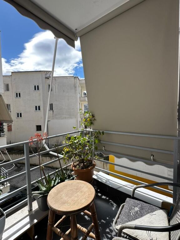 Shitet apartament 2+1 Tek kompleksi Tom Doshi me Shkoze