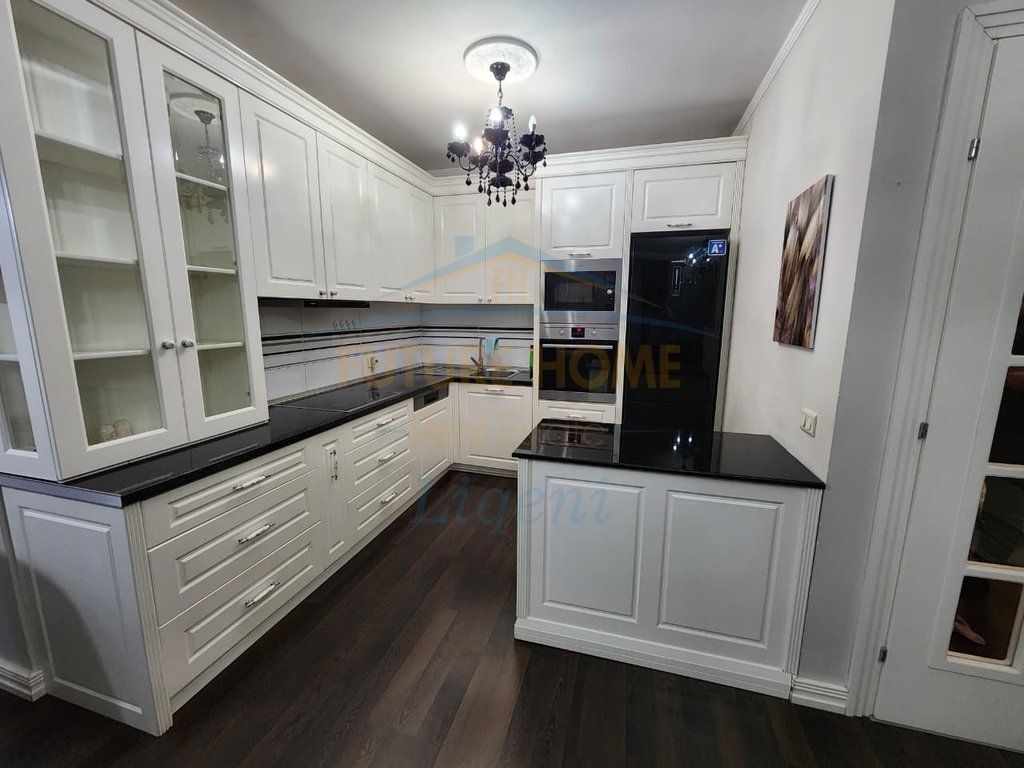 Qera, Apartament 2+1, Bulevardi i Ri, Tirane.