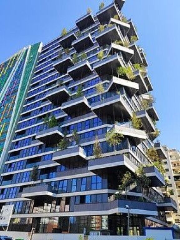 ZYRA ME QIRA TE VERTICAL FOREST RRUGA E ELBASANIT