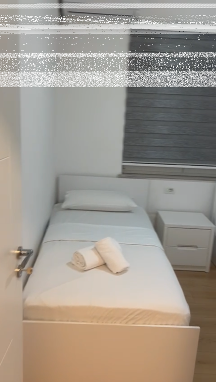 Apartament 2+1, 21 Dhjetori!