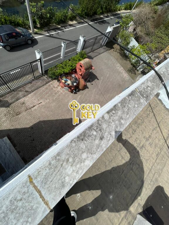 🏡 SHITET GODINË DY KATËSHE SHKOZET DURRES (industrial / biznes / banim )