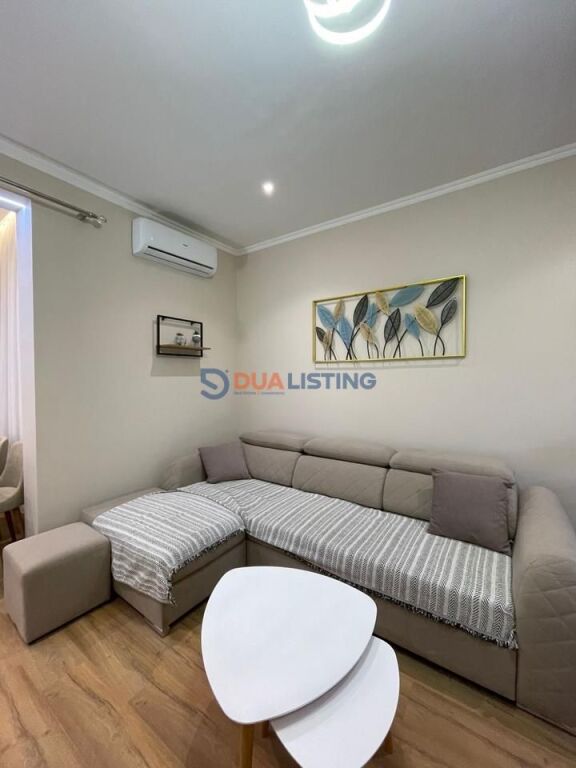 🏡 Jepet me qira apartament 1+1 📍 Përballë Kompleksi Delijorgji, Rruga e Kavajës