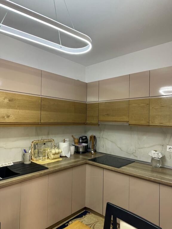 Shitet Apartament 2+1 ne Kompleksin Tom Doshi Shkoze