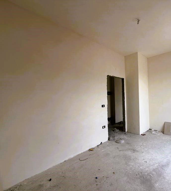 VENDIAMO APPARTAMENTO 1+1, VICINO AL EX CAMPO DI AVIAZIONE!