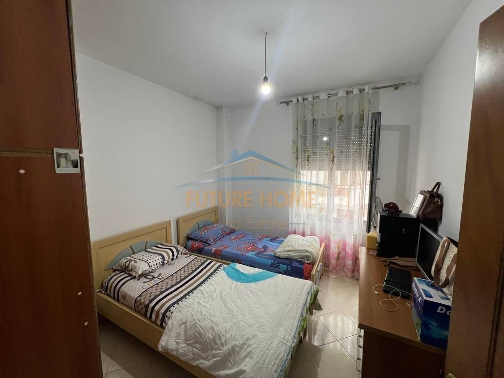 Shitet , Apartament 2+1,Kodra e Diellit , Tirane