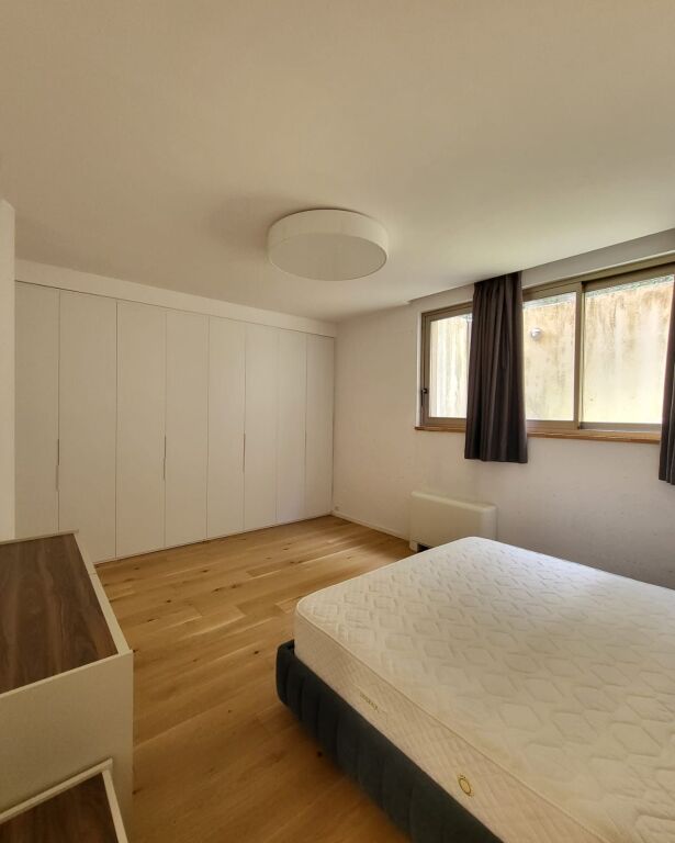 VILE PER QERA TEK TEG