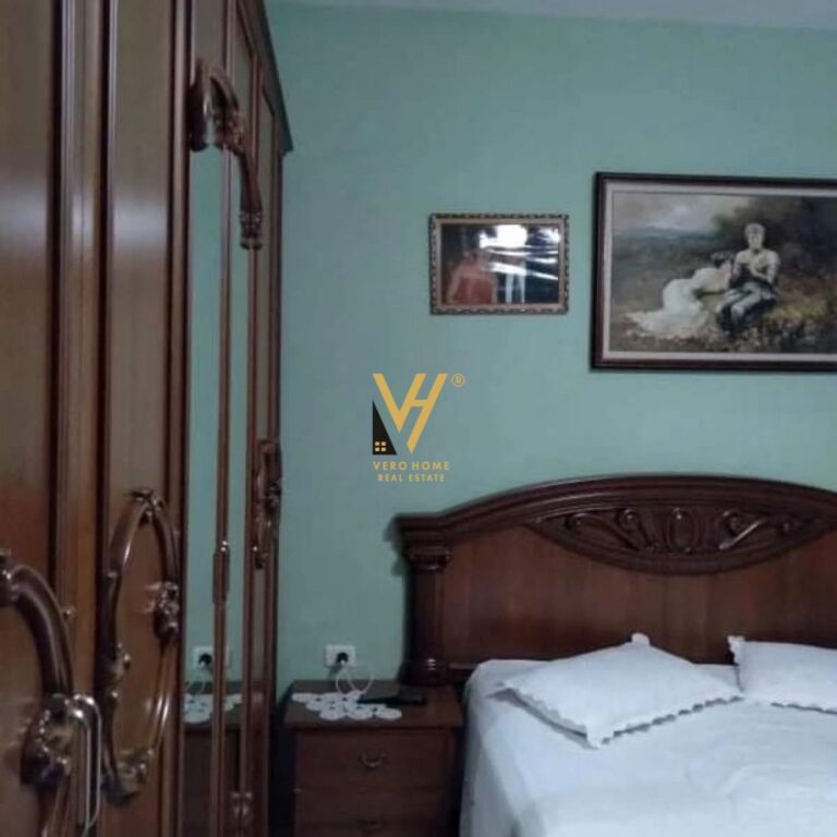 SHITET OBJEKTI LOKAL+ SHTEPI NE DURRES 45.000.000 LEKE