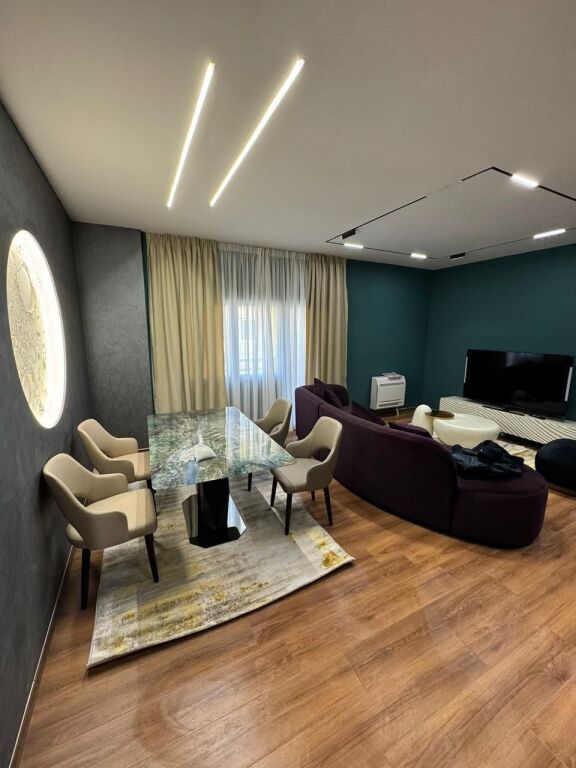 Apartament 1+1, Farkë (Lakeland)!