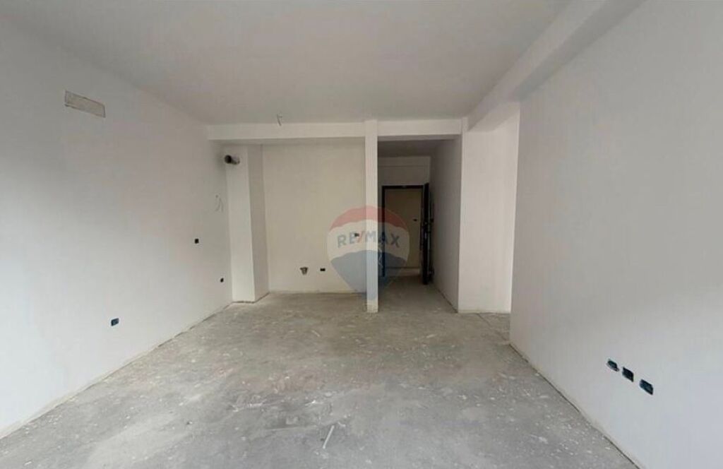 Apartament - Për Shitje - Rruga Ali Demi, Tiranë ID: 530181090-89
