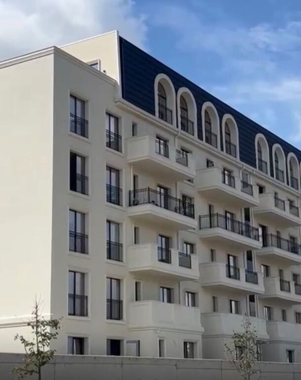 APARTAMENT 2+1 NË SHITJE NË BATHORE