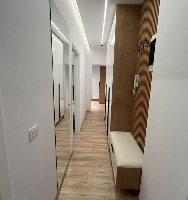 🏡 Jepet me Qira Apartament Modern 2+1+2 – Komuna e Parisit