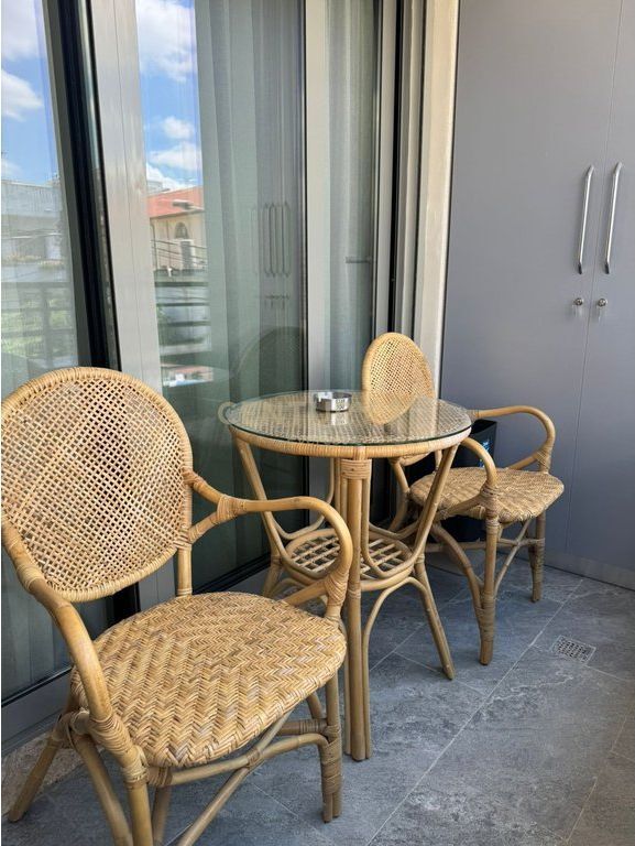 GJIMNAZI PARTIZANI – APARTAMENT 1+1 LUKSOZ ME QIRA!