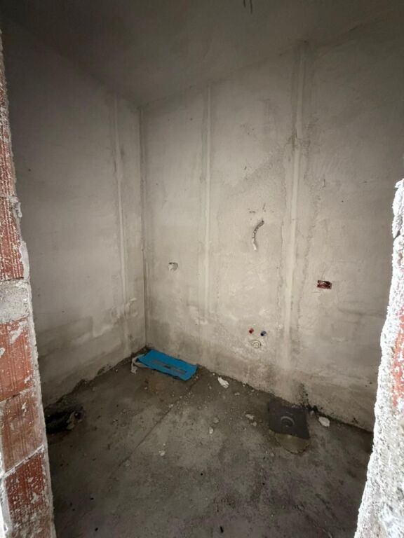 🏡 VILLA SU DUE PIANI IN VENDITA – Swan Residence 🏊‍♂️ Piscina privata: 33,2 m² | 🚗 Parcheggio privato: 37,36 m²