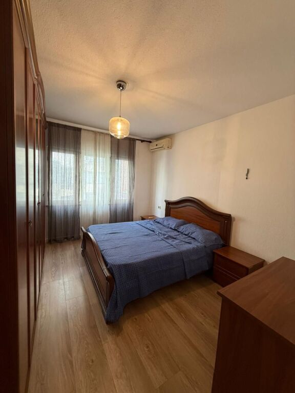 Apartament me qera - Ish Blloku
