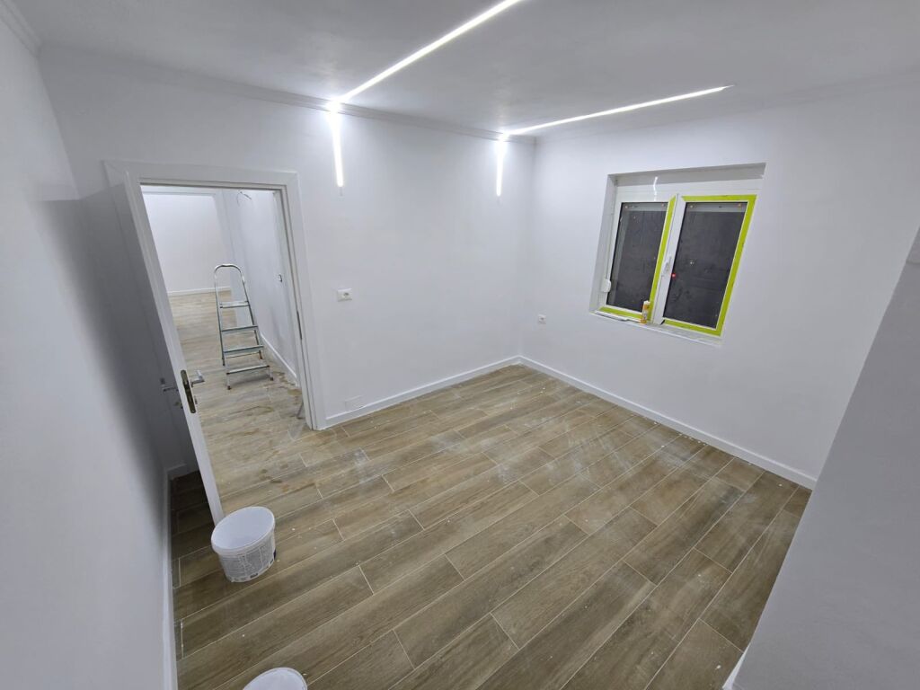 Super Apartament Per Shitje 1+1  Ne Lagjen 13. Rruga Rruga Rexhep Telaj✨️