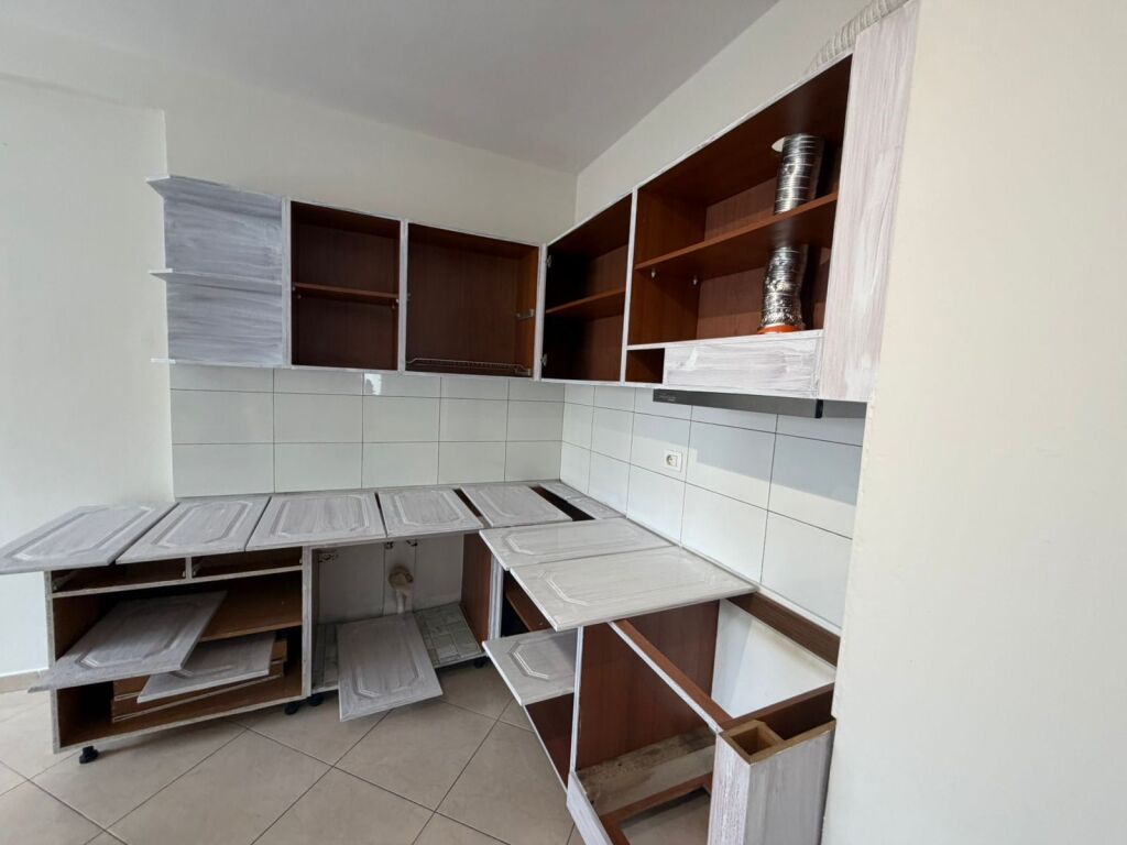 Affittasi Appartamento 2+1+2 Balconi