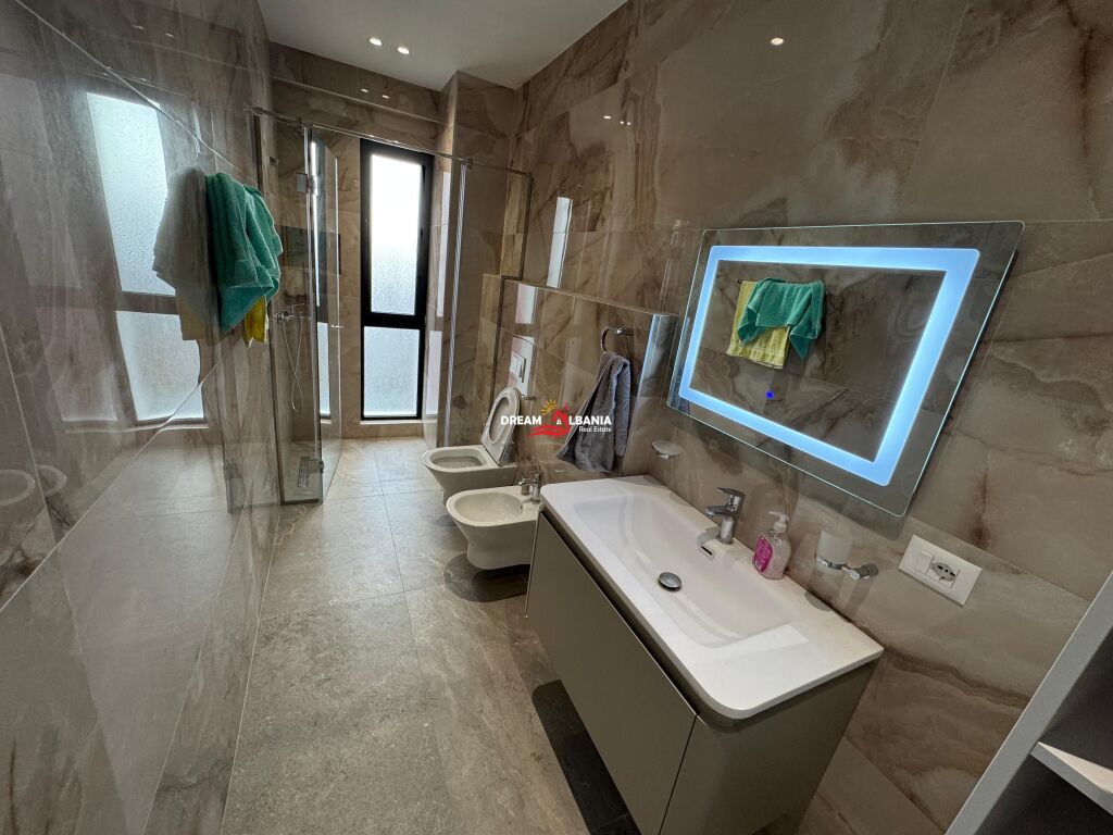 Apartament 2+1 me qera ne Kompleksin Arlis, Rruga Dibres perballe QSUT ne Tirane (ID 42215518)