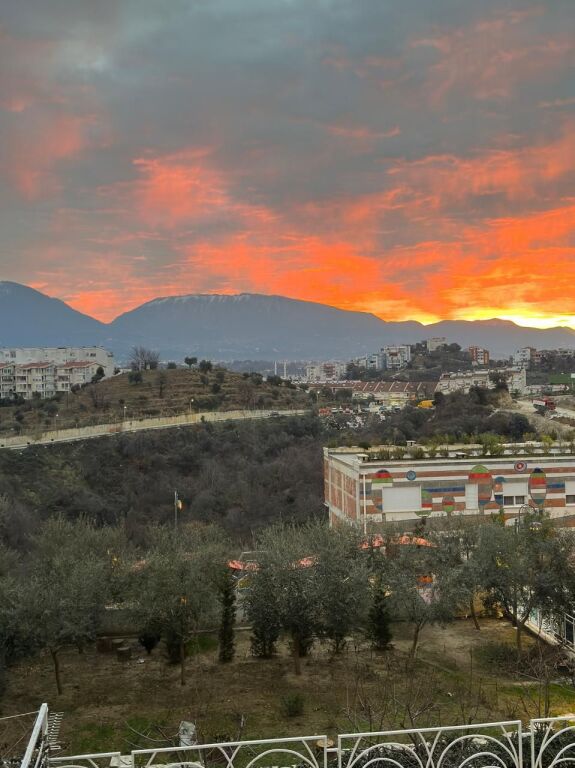 Shitet Dupleks - Kodra e Diellit 2