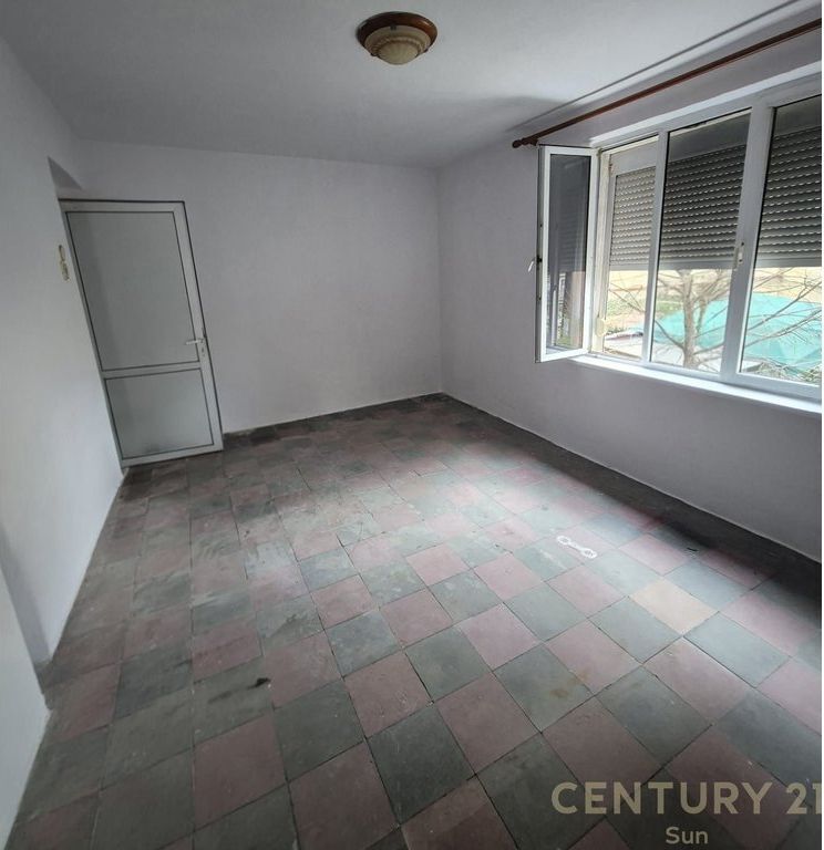 Apartament 1+1 per shitje tek Rruga e Kavajes