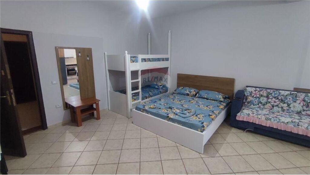 🏡 Garsoniere për Shitje – Lungomare, Vlorë