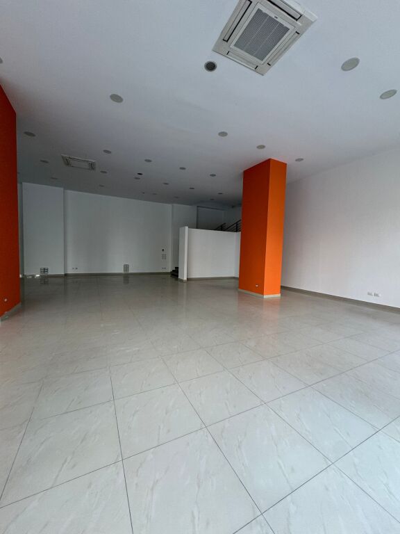 Ambjet per qera open space ne Delijorgj