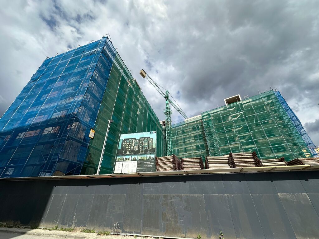 Vendiamo appartamento 2+1 occasione, Via Siri Kodra