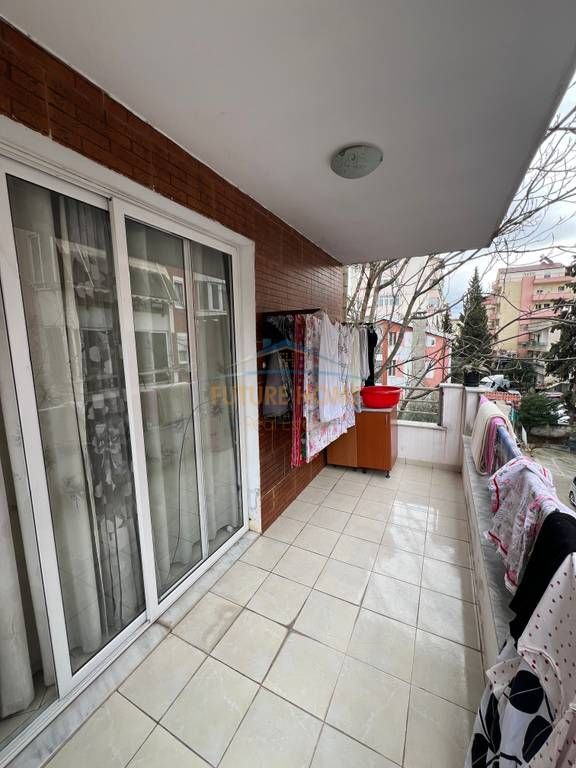 Shitet , Apartament 2+1,Kodra e Diellit , Tirane