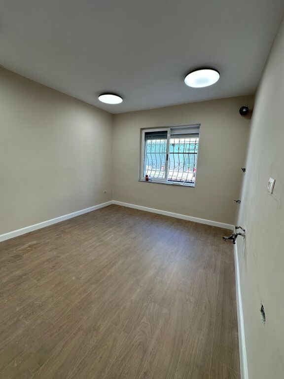 APARTMENT 3+1 FOR SALE NEAR KOSOVAREVE STREET!