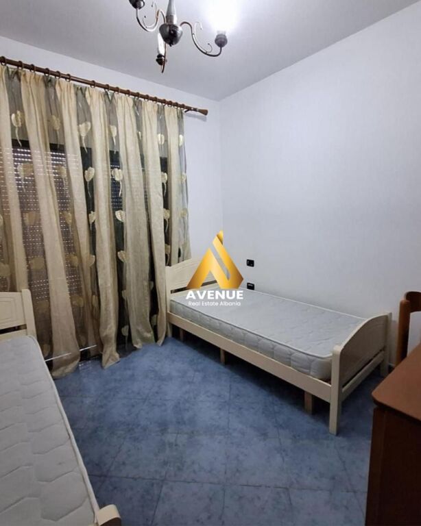 JEPET ME QIRA APARTAMENT 2+1 TE BULEVARDI I RI, TIRANË