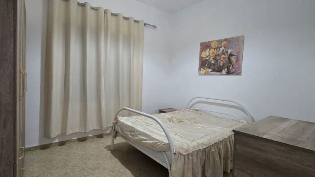 Rent | Private house 1 + 1 | Jordan Misja | 330 €/month