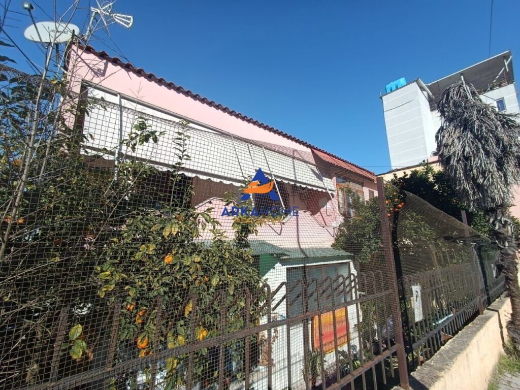 TWO-STORY HOUSE FOR RENT "RRUGA HAKI STERMILLI KOMBINAT" 80000 LEKE