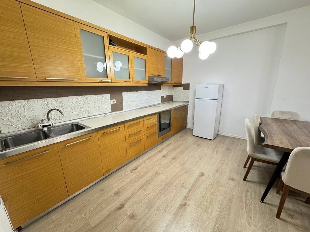 APARTAMENT 2+1 PËR QIRA NË ASTIR!