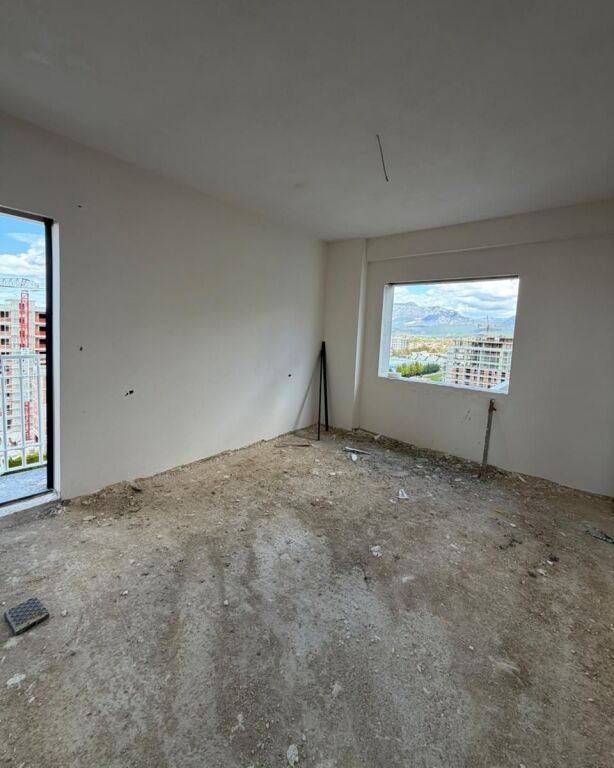 3+1 Apartment for Sale in Kamez