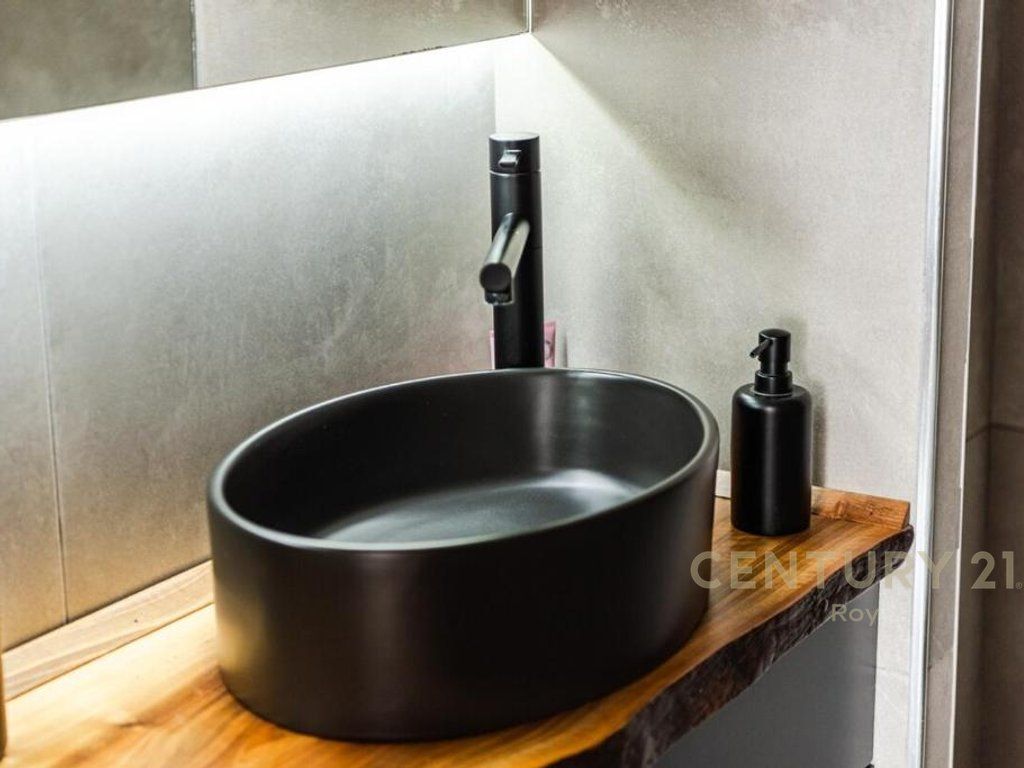 Appartamento di lusso 2+1 In Affitto nel Centro di Durazzo - 650€ | 70 m²