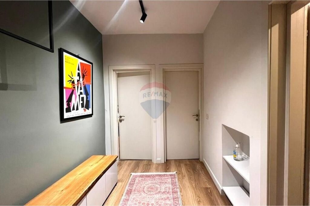 Apartment 1+1 for rent on Kavaja Street!