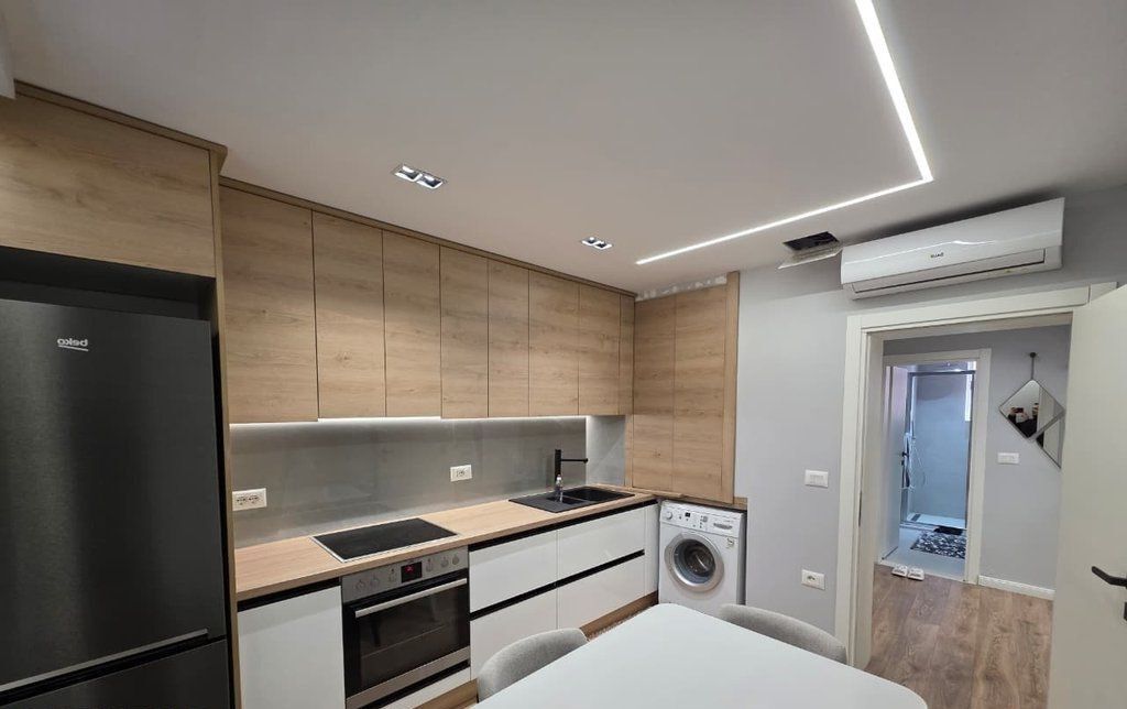 Apartament Premium per qira ish Bllok!