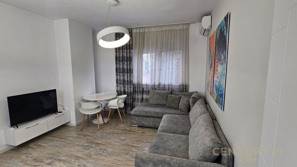 Apartament 1+1 për Qira – “9 Katëshet”, Tiranë!