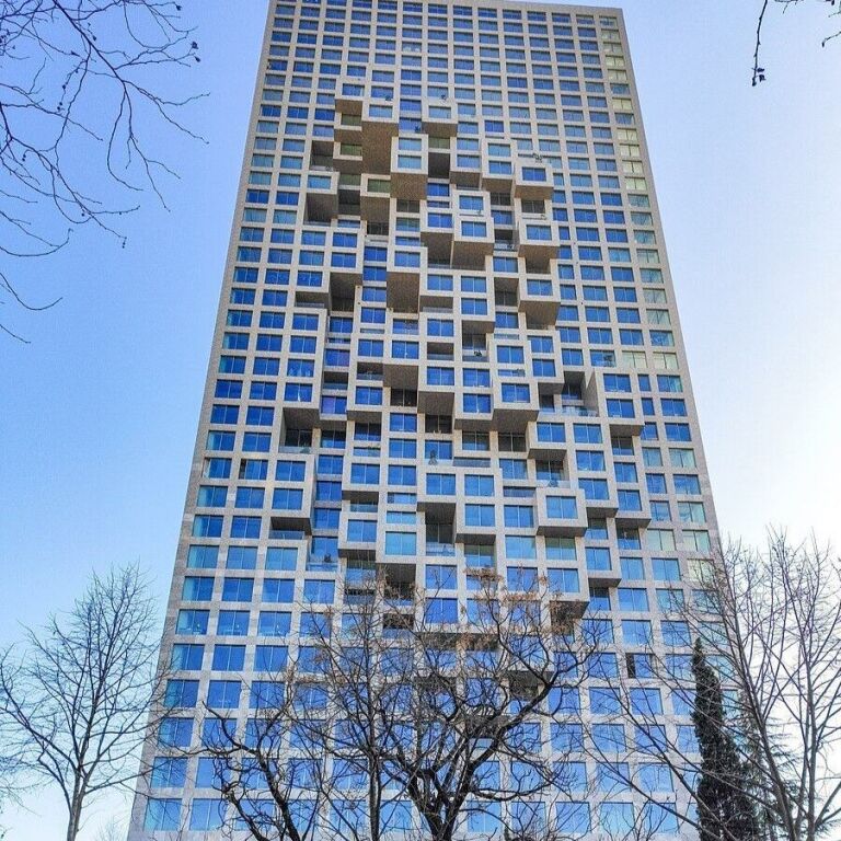 🏙️✨ Apartament Luksoz 2+1+2 – Downtown One, Tiranë ✨🏙️