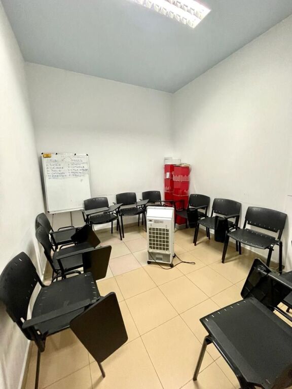 COMMERCIAL SPACE FOR SALE ON ELBASAN ROAD