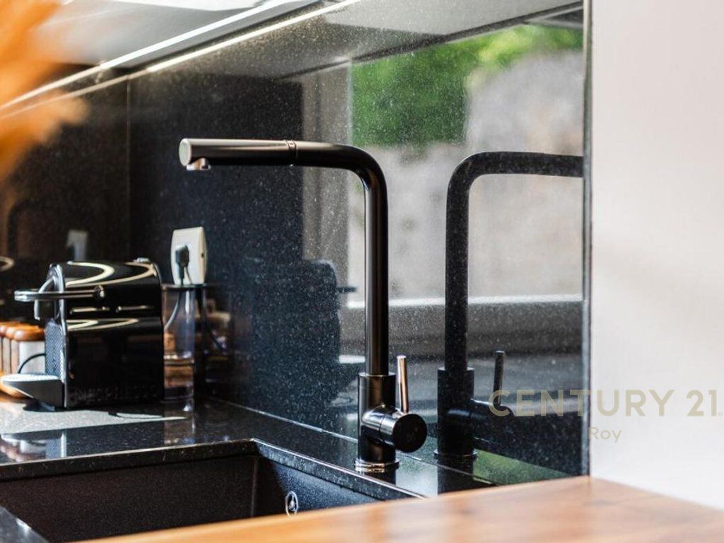 Appartamento di lusso 2+1 In Affitto nel Centro di Durazzo - 650€ | 70 m²