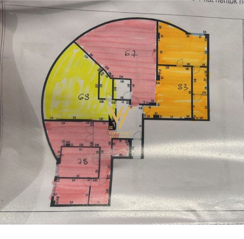 JEPET ZYRE 300 M2 ME QERA TE CASA ITALIA 2.500 EURO