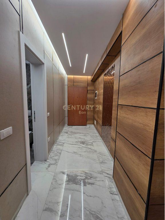 Super Apartment 2+1 for sale in Plazh Hekurudha, Durrës!