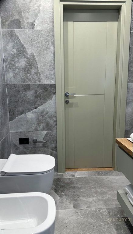 Modern 1+1 apartment for sale in the beach area, Durres!