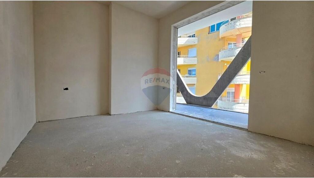 Apartment 1+1 – For Sale, Kosovo Street, Vlora